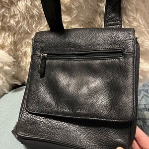 Black leather and nylon Fossil crossbody bag